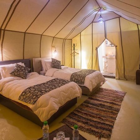 Oasis Luxury Camp Hotel Merzouga Bagian luar foto