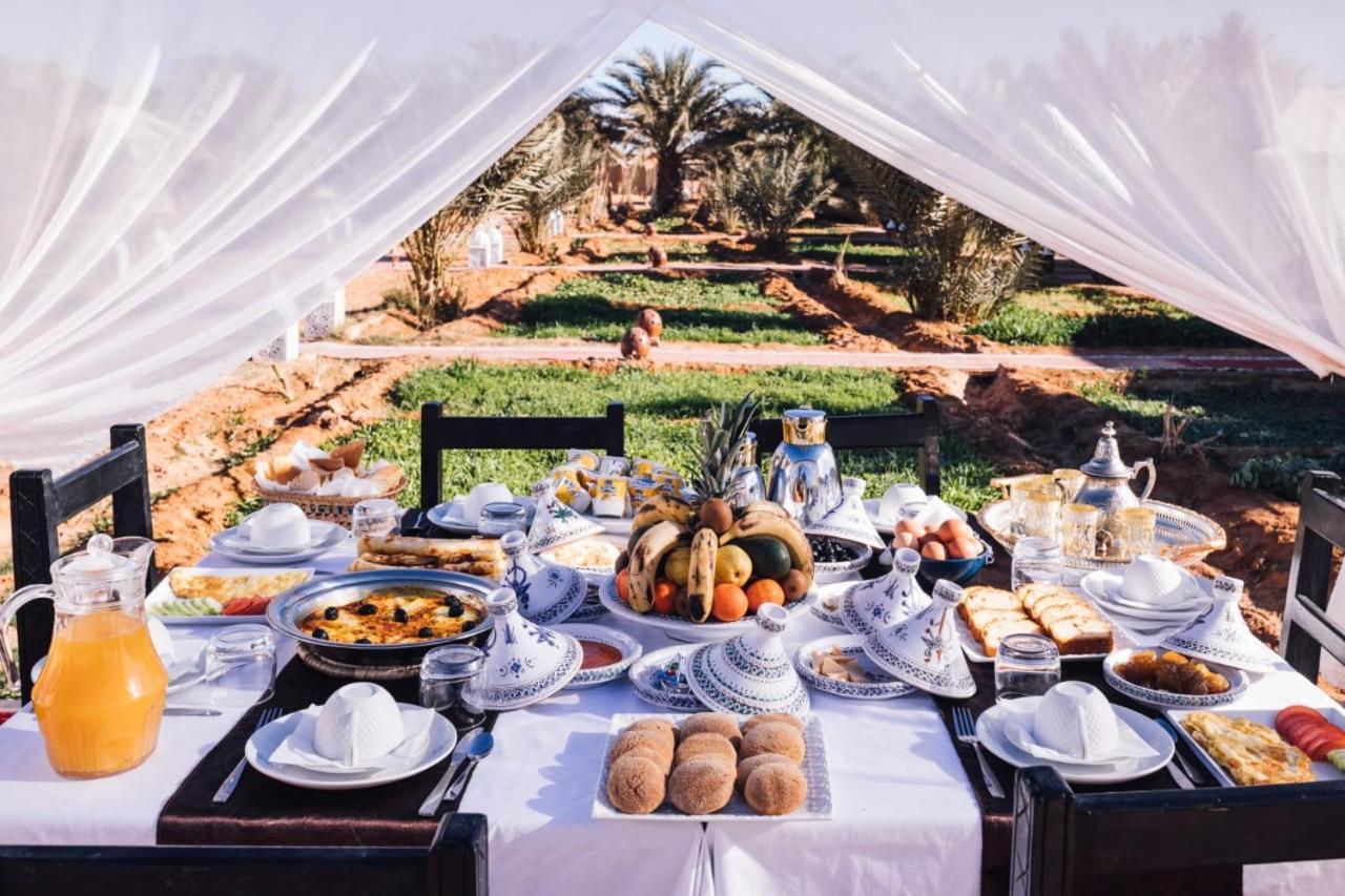 Oasis Luxury Camp Hotel Merzouga Bagian luar foto
