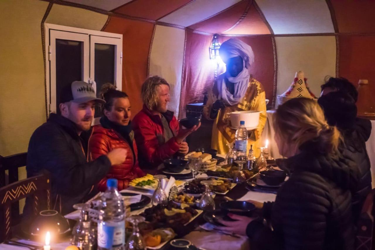 Oasis Luxury Camp Hotel Merzouga Bagian luar foto