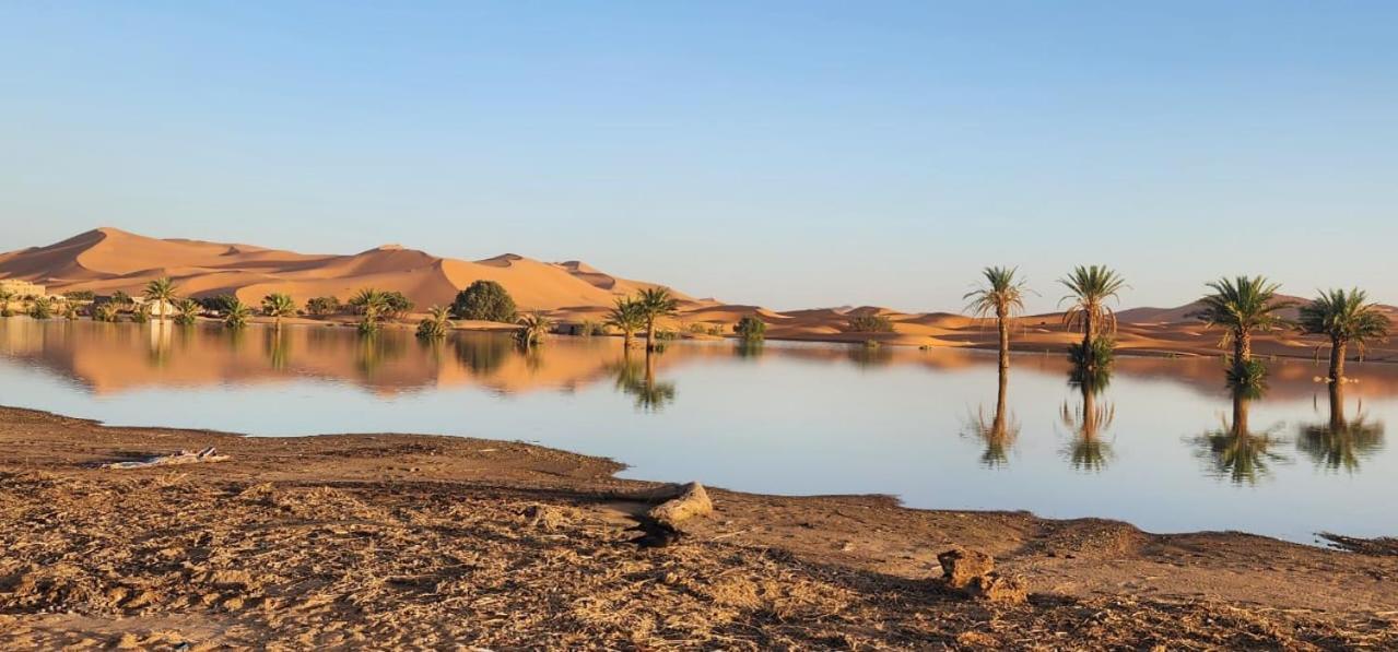 Oasis Luxury Camp Hotel Merzouga Bagian luar foto